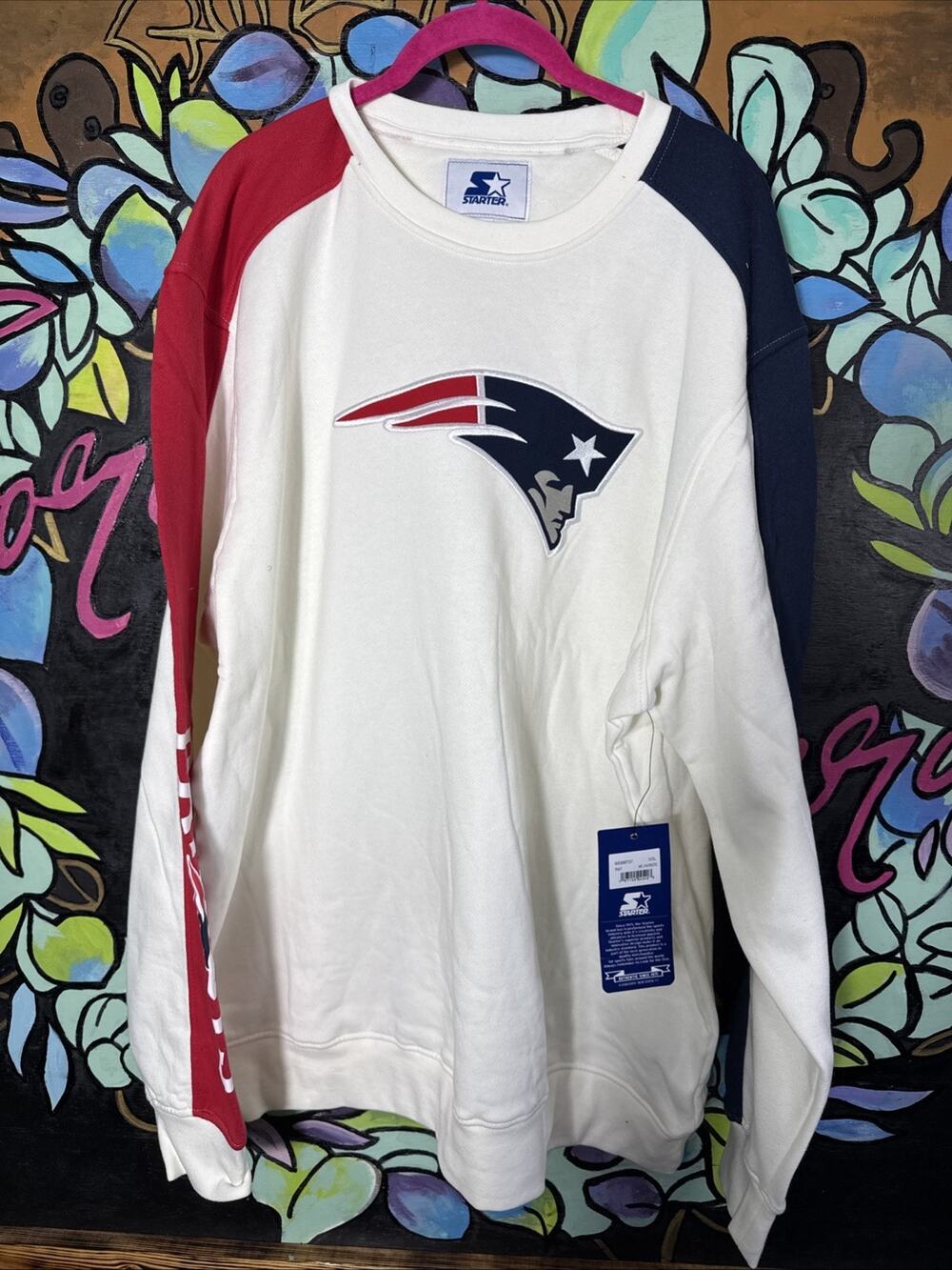 Starter NFL Patriots Sweatshirt, Cream, XXL 2XL